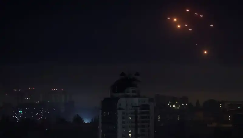 Rusya’dan Kiev’e Hava Saldırısı: Sumi’de 11 Köy İçin Tahliye Emri Verildi