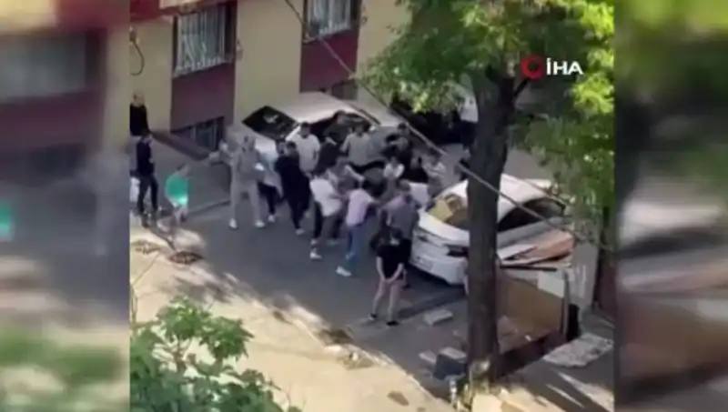 Madde Bağımlılığına Karşı Sıra Dışı Çözüm: Kapıları Zorlayan Gençliğe Dayağı