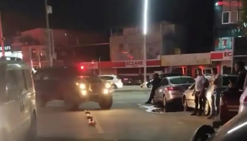 Kardeşinin Annesini Bıçakla Yaraması Üzerine Korkunç Olay!