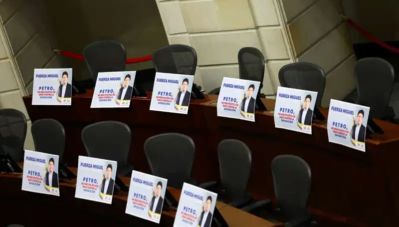 Senatör Uribe'nin Sağlık Durumu: Neler Oluyor?
