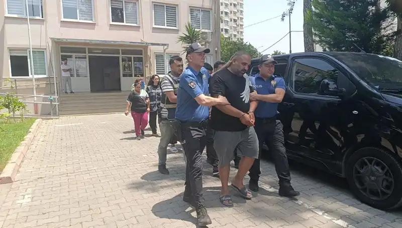 Adana'da Çürük İhtimal: Dolandırıcılık Operasyonunda 4 Kişi Tutuklandı