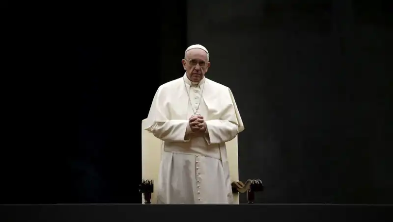 Kapıcılıktan Vatikan'a: Papalıkta Devrim Yaratan Francis'in Hayatı