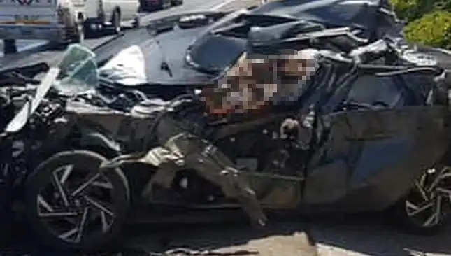 Şanlıurfa’da Feci Kaza: Tanker ile Çarpışan Otomobilin İçindeki Hayat Son Buldu