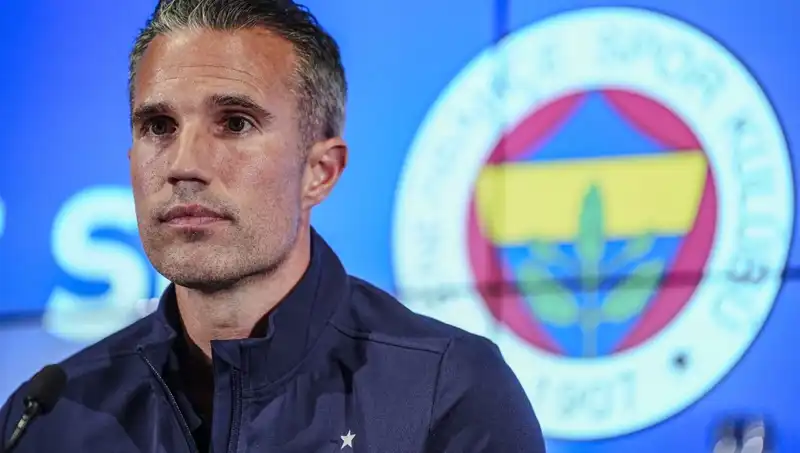 Fenerbahçe'nin Tur Şansını Robin van Persie Yüzde ile Açıkladı