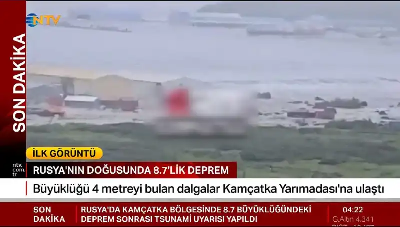 Kamçatka'da Tsunami Alarmı: İlk Dalgalar Kıyıları Vurdu!