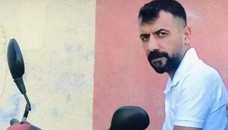 Yılan Isırığı Sonucu Hastanede Hayatını Kaybeden Genç İnsanı Şok Etti