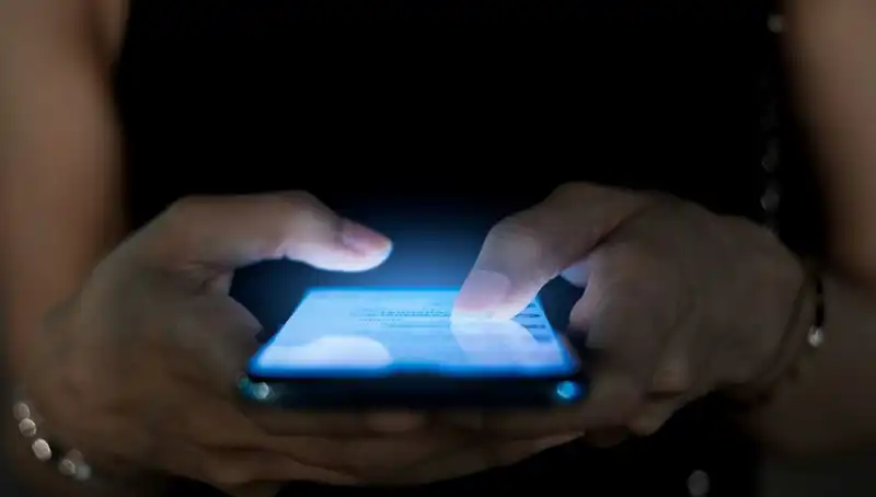 Narsisizm ve Telefon Alışkanlığı: Psikologlar Gizli Bağlantıyı Açıkladı